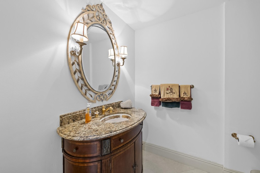 Highland Beach, Florida, 33487, United States, 3 Bedrooms Bedrooms, ,3 BathroomsBathrooms,Residential,Forsale,2010671