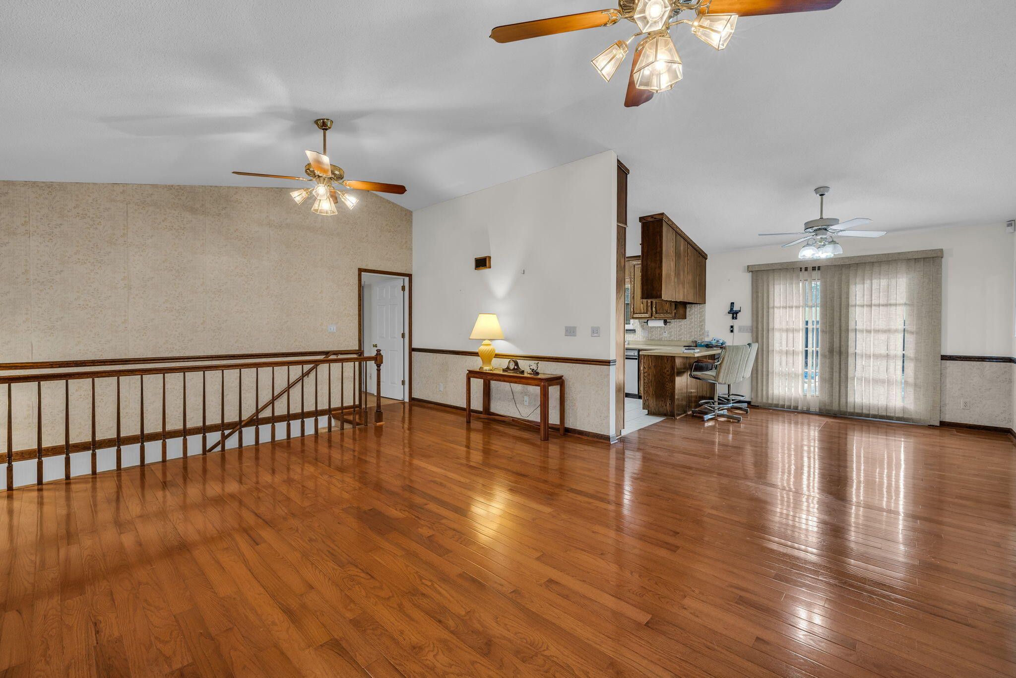 Chickamauga, Georgia, 30707, United States, 2 Bedrooms Bedrooms, ,3 BathroomsBathrooms,Residential,Forsale,2009590