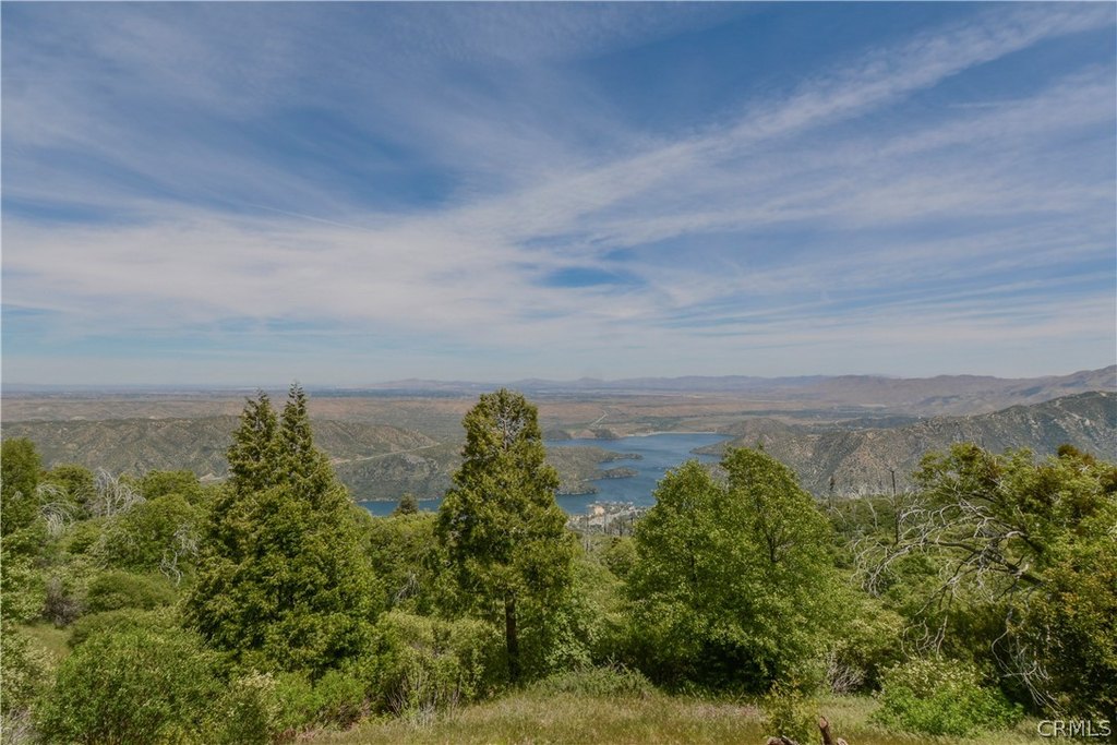 Cedarpines Park, California, 92322, United States, 7 Bedrooms Bedrooms, ,4 BathroomsBathrooms,Residential,Forsale,1968448