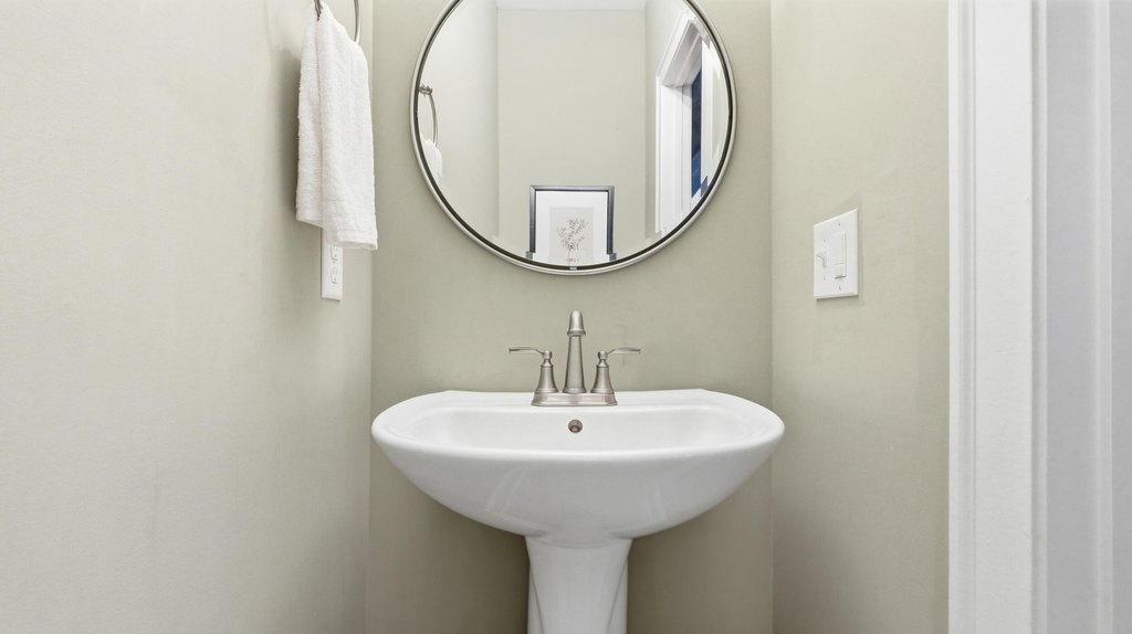 Signal Mountain, Tennessee, 37377, United States, 4 Bedrooms Bedrooms, ,3.5 BathroomsBathrooms,Residential,Forsale,2011259