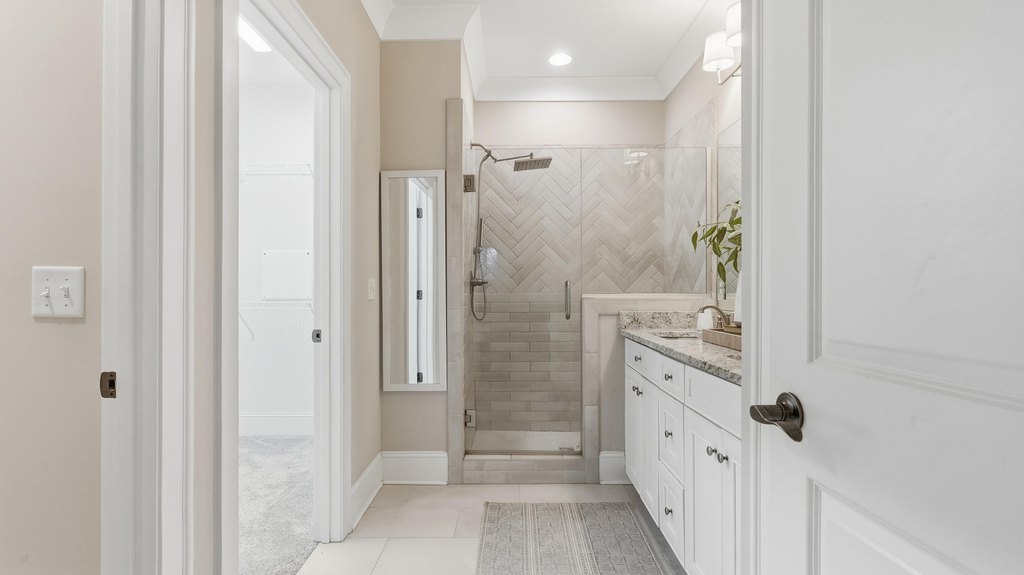 Signal Mountain, Tennessee, 37377, United States, 4 Bedrooms Bedrooms, ,3.5 BathroomsBathrooms,Residential,Forsale,2011259