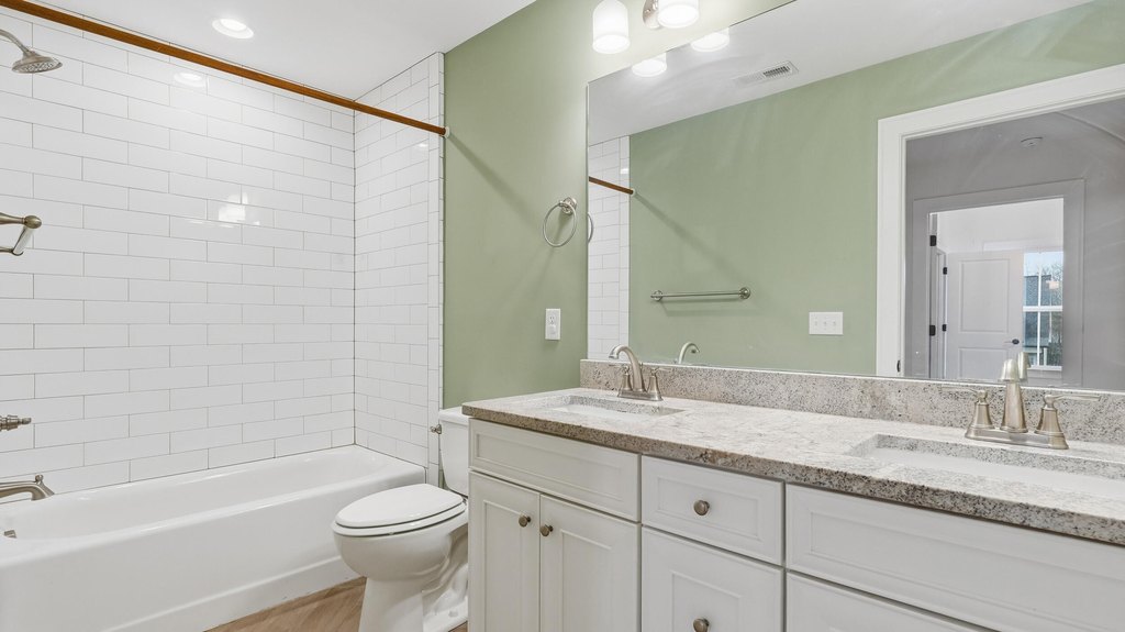 Signal Mountain, Tennessee, 37377, United States, 4 Bedrooms Bedrooms, ,3.5 BathroomsBathrooms,Residential,Forsale,2011259