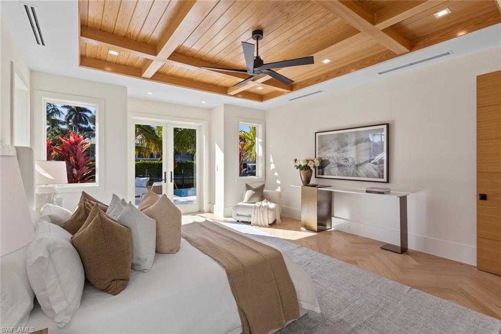 NAPLES, Florida, 34102, United States, 5 Bedrooms Bedrooms, ,5.5 BathroomsBathrooms,Residential,Forsale,2011524