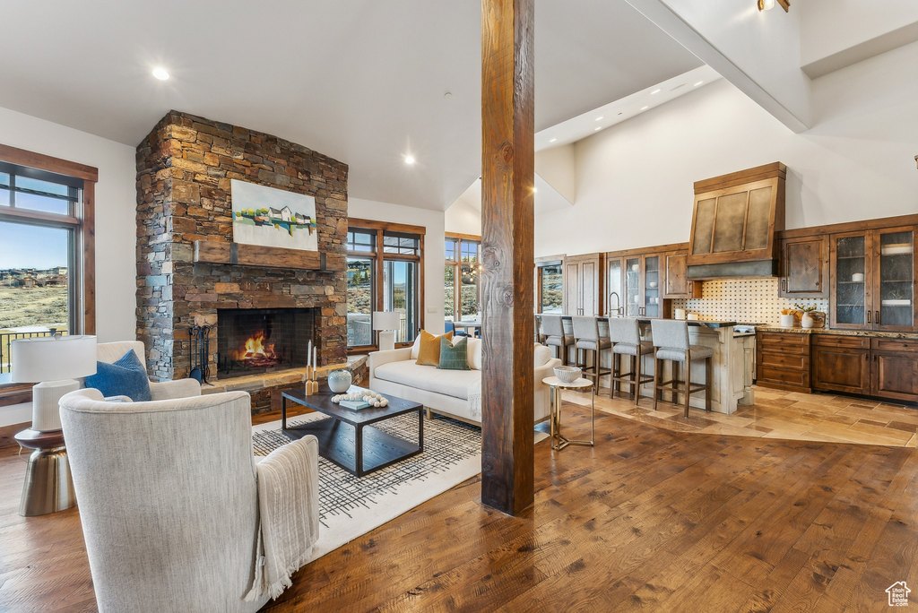 Park City, Utah, 84098, United States, 5 Bedrooms Bedrooms, ,4.5 BathroomsBathrooms,Residential,Forsale,1994166