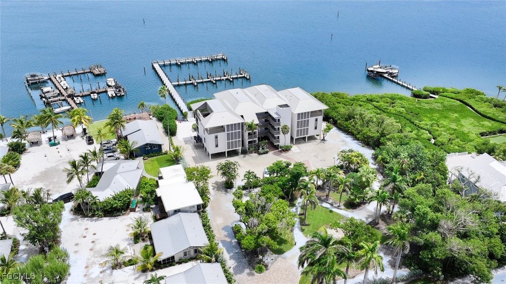 Captiva, Florida, 33924, United States, 2 Bedrooms Bedrooms, ,2 BathroomsBathrooms,Residential,Forsale,1886405