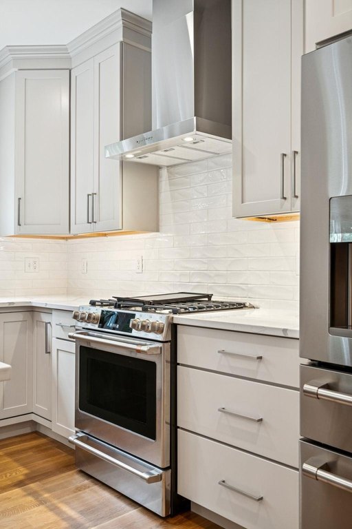 Portsmouth, New Hampshire, 03801, United States, 4 Bedrooms Bedrooms, ,2.5 BathroomsBathrooms,Residential,Forsale,2002371