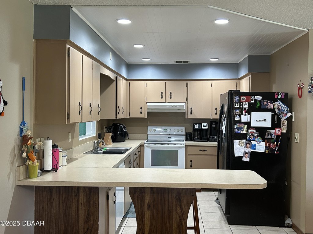 Ormond Beach, Florida, 32174, United States, 4 Bedrooms Bedrooms, ,3 BathroomsBathrooms,Residential,Forsale,1990145