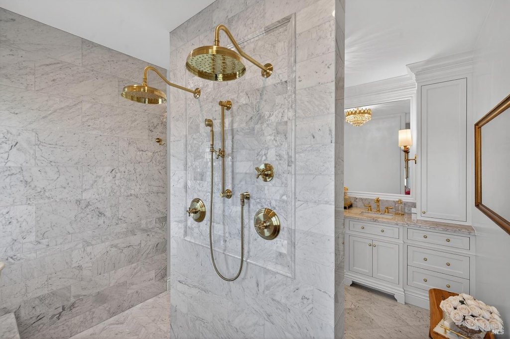 Santa Rosa, California, 95403, United States, 5 Bedrooms Bedrooms, ,4 BathroomsBathrooms,Residential,Forsale,2014494