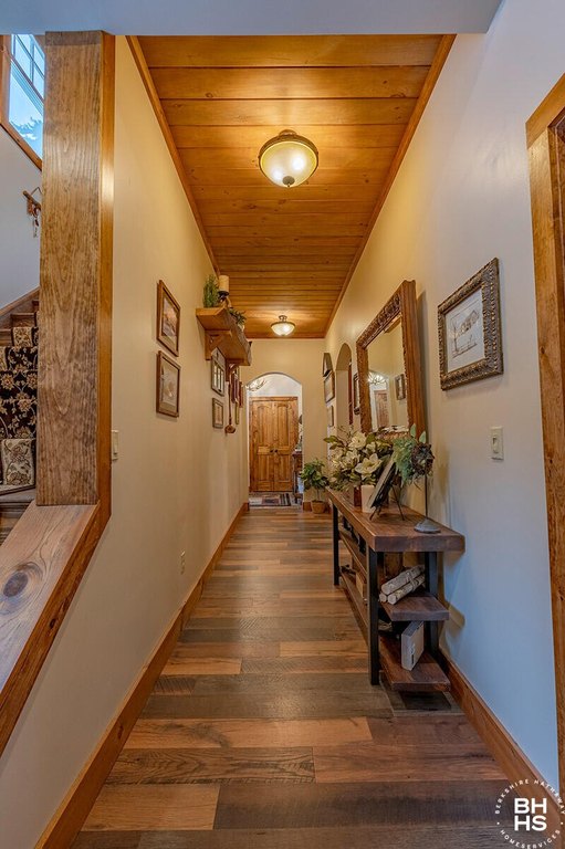 Saranac Lake, New York, 12983, United States, 4 Bedrooms Bedrooms, ,2.5 BathroomsBathrooms,Residential,Forsale,1999492