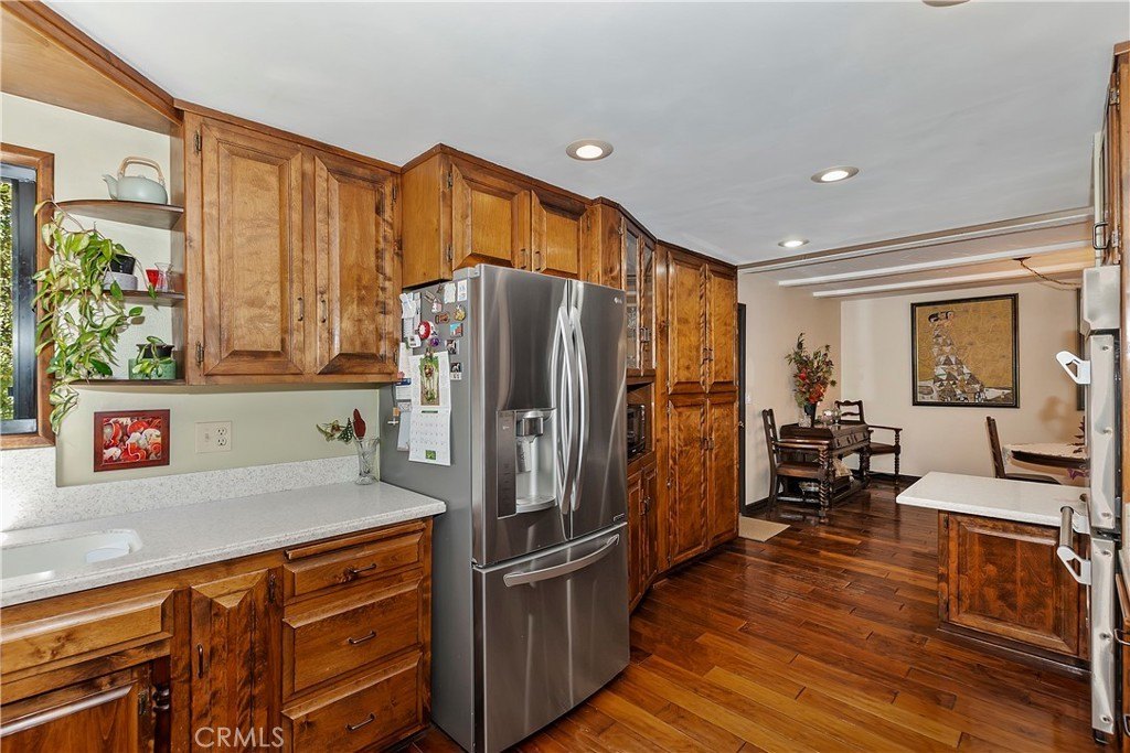 Crestline, California, 92325, United States, 3 Bedrooms Bedrooms, ,2 BathroomsBathrooms,Residential,Forsale,2013198