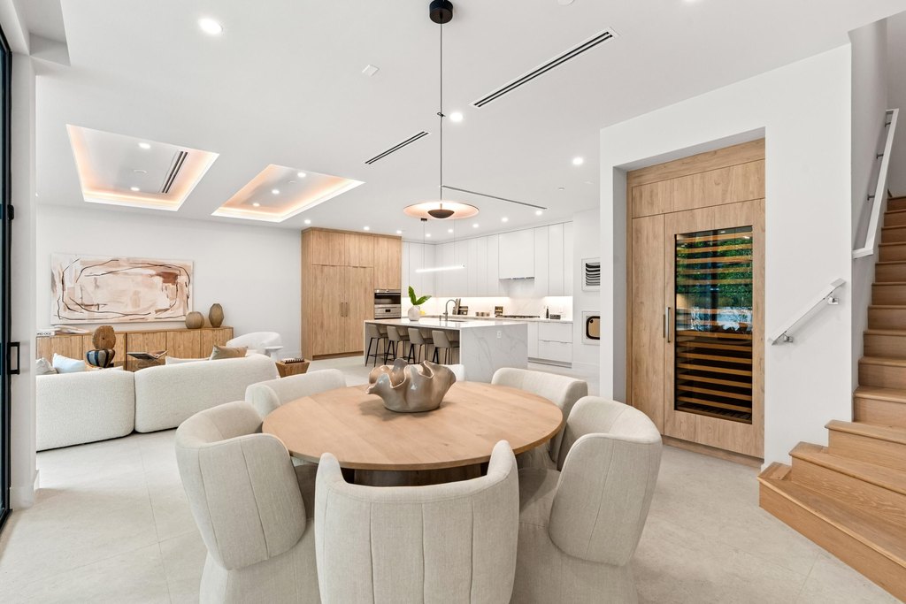 Delray Beach, Florida, 33483, United States, 5 Bedrooms Bedrooms, ,5.5 BathroomsBathrooms,Residential,Forsale,2009891