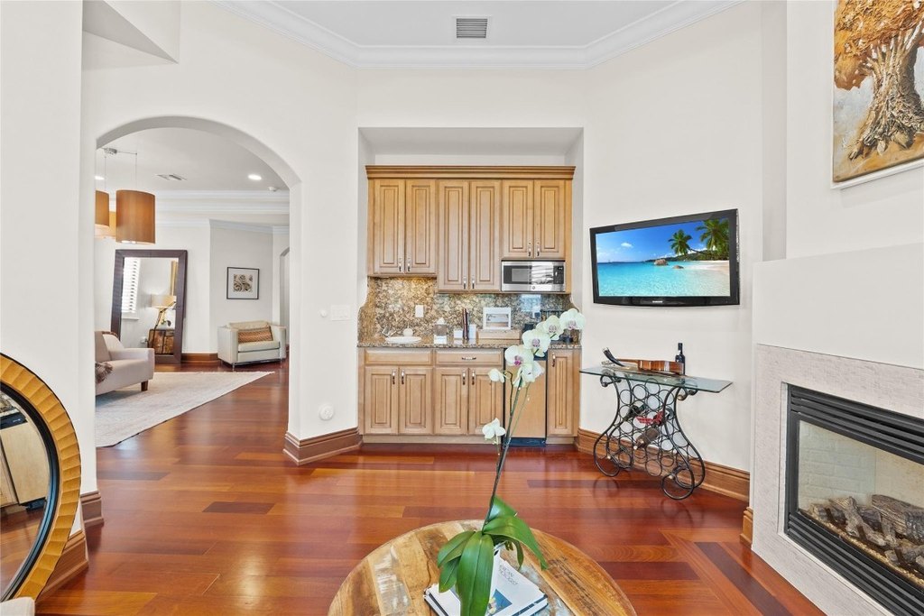 Fort Lauderdale, Florida, 33301, United States, 6 Bedrooms Bedrooms, ,6.5 BathroomsBathrooms,Residential,Forsale,2011545