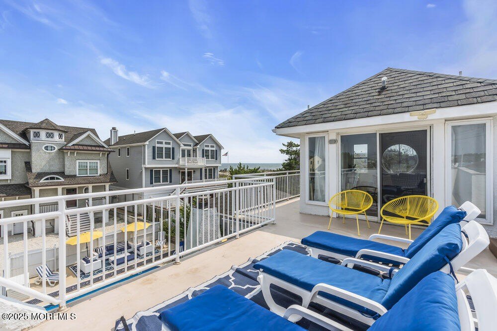 Point Pleasant Beach, New Jersey, 08742, United States, 5 Bedrooms Bedrooms, ,3 BathroomsBathrooms,Residential,Forsale,2003969