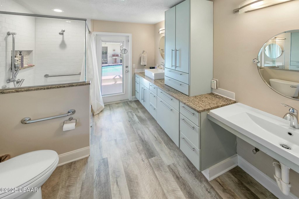 Ponce Inlet, Florida, 32127, United States, 3 Bedrooms Bedrooms, ,2 BathroomsBathrooms,Residential,Forsale,2002687