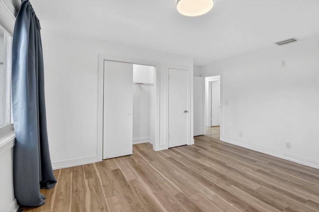 Hollywood, Florida, 33019, United States, 3 Bedrooms Bedrooms, ,2 BathroomsBathrooms,Residential,Forsale,2009886