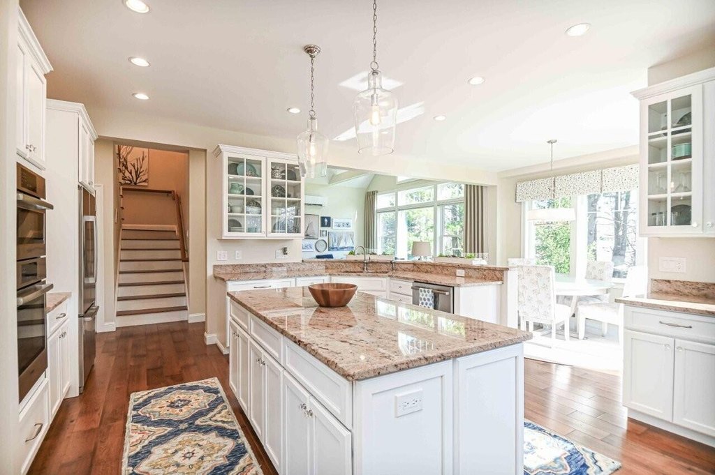 Ogunquit, Maine, 03907, United States, 4 Bedrooms Bedrooms, ,3 BathroomsBathrooms,Residential,Forsale,1894028