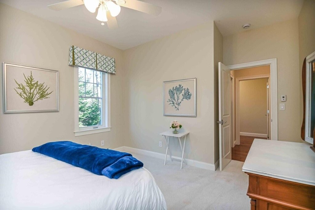 Ogunquit, Maine, 03907, United States, 4 Bedrooms Bedrooms, ,3 BathroomsBathrooms,Residential,Forsale,1894028