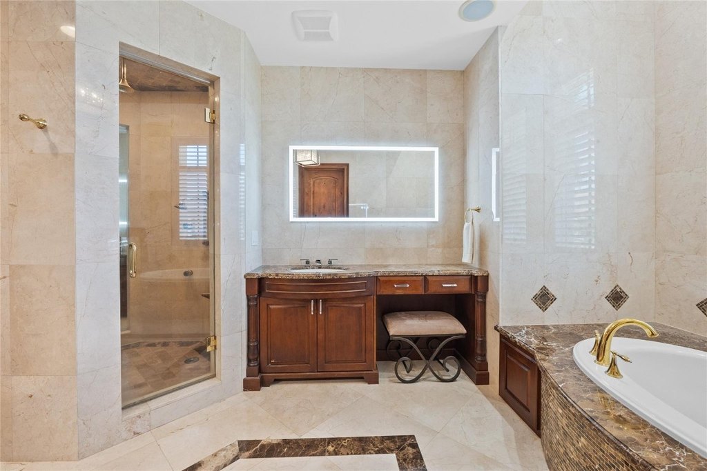 Fort Lauderdale, Florida, 33301, United States, 6 Bedrooms Bedrooms, ,6.5 BathroomsBathrooms,Residential,Forsale,2011545